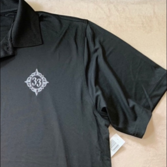 New Exclusive Disney Club 33 Polo Men’s L - Picture 6 of 7